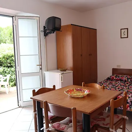 Apartament Valcarene *